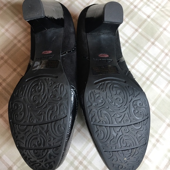 Clark’s Artisan booties - Picture 3 of 6